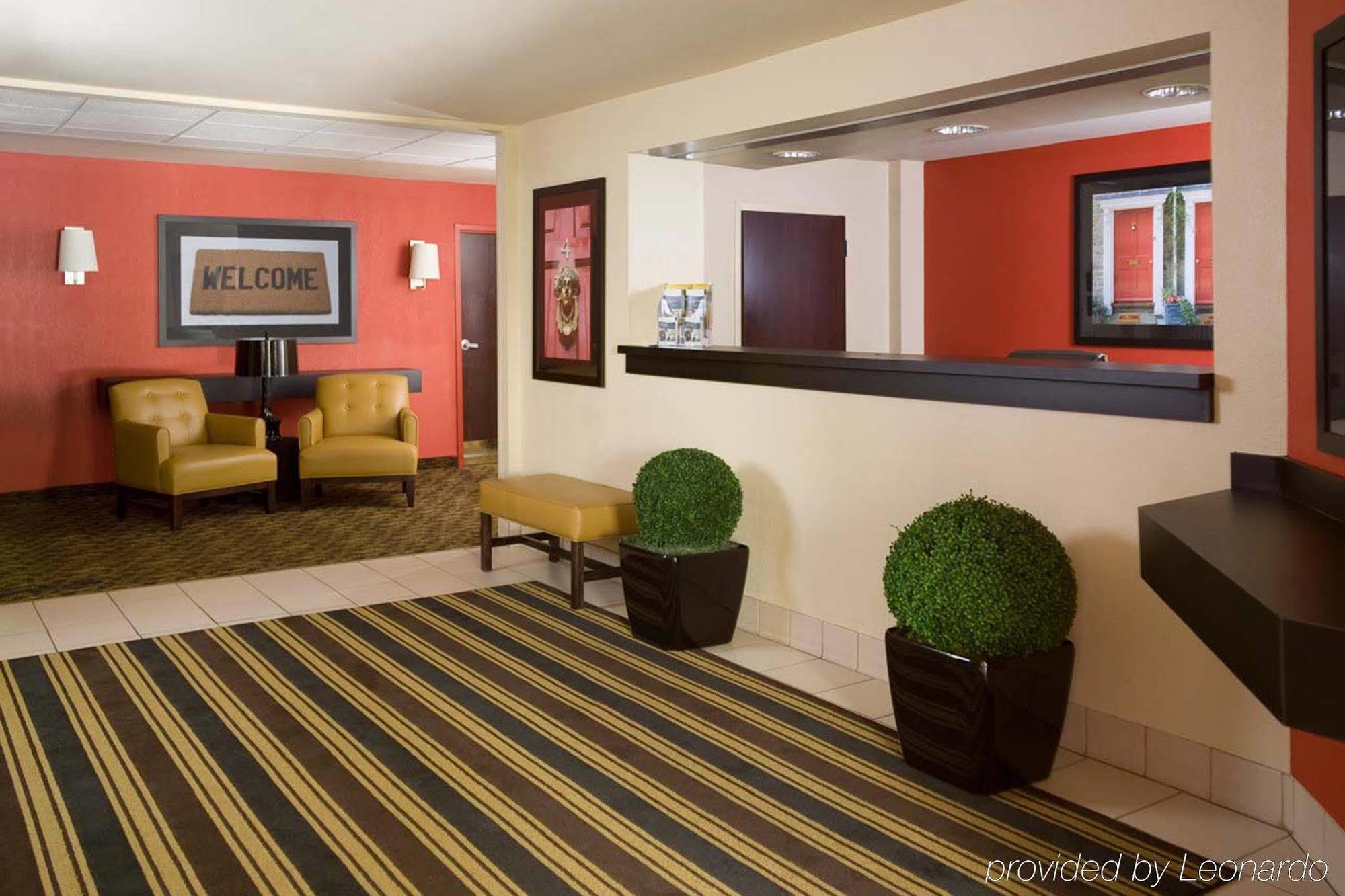 Extended America - - Midtown 2*